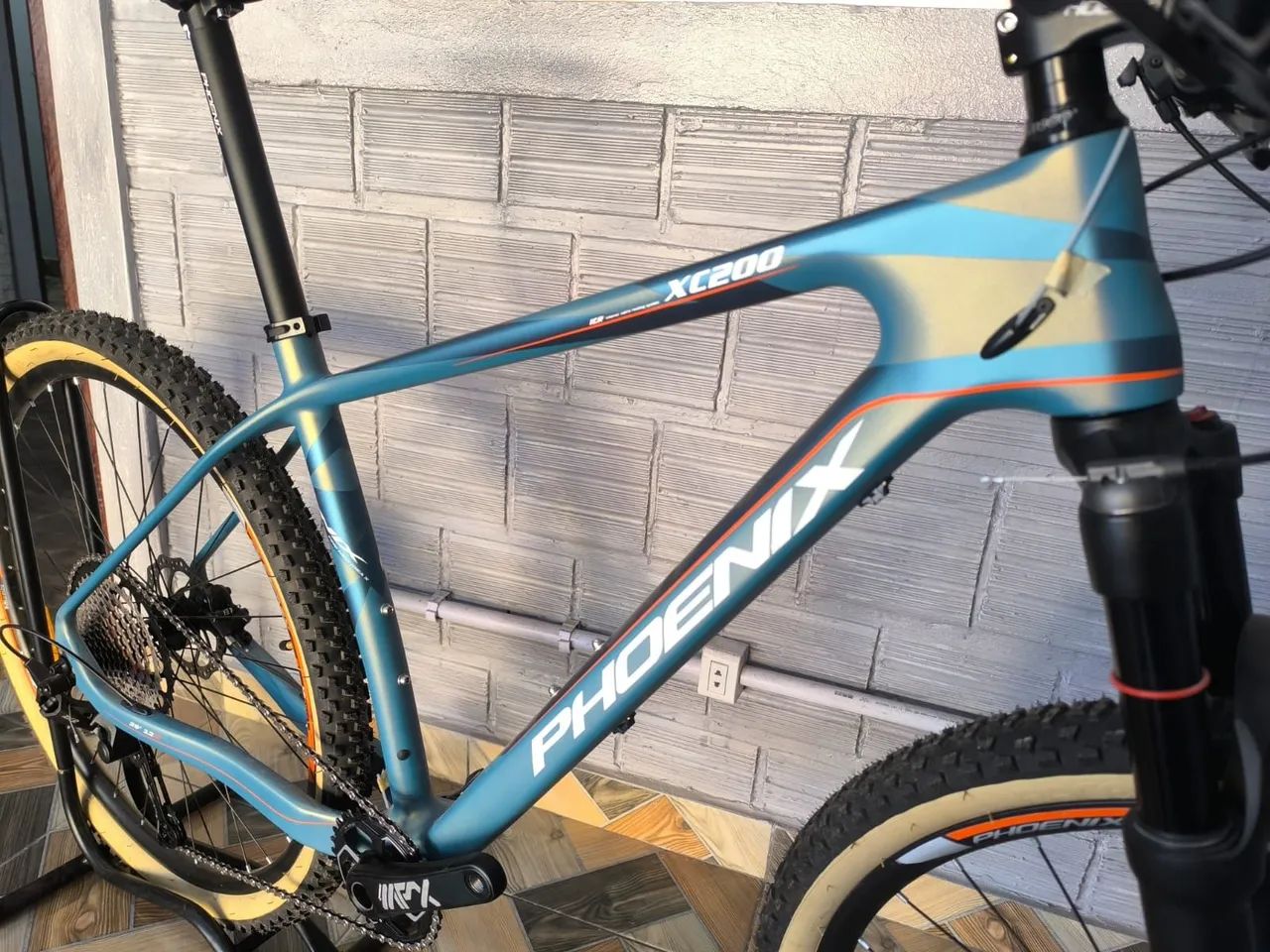 Bicicleta Phoenix Carbono Importada  - Foto 2
