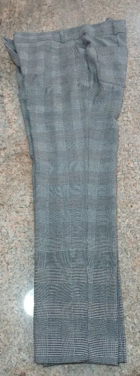Calça Cori Nova 46 xadrez alfaiataria  - Foto 2