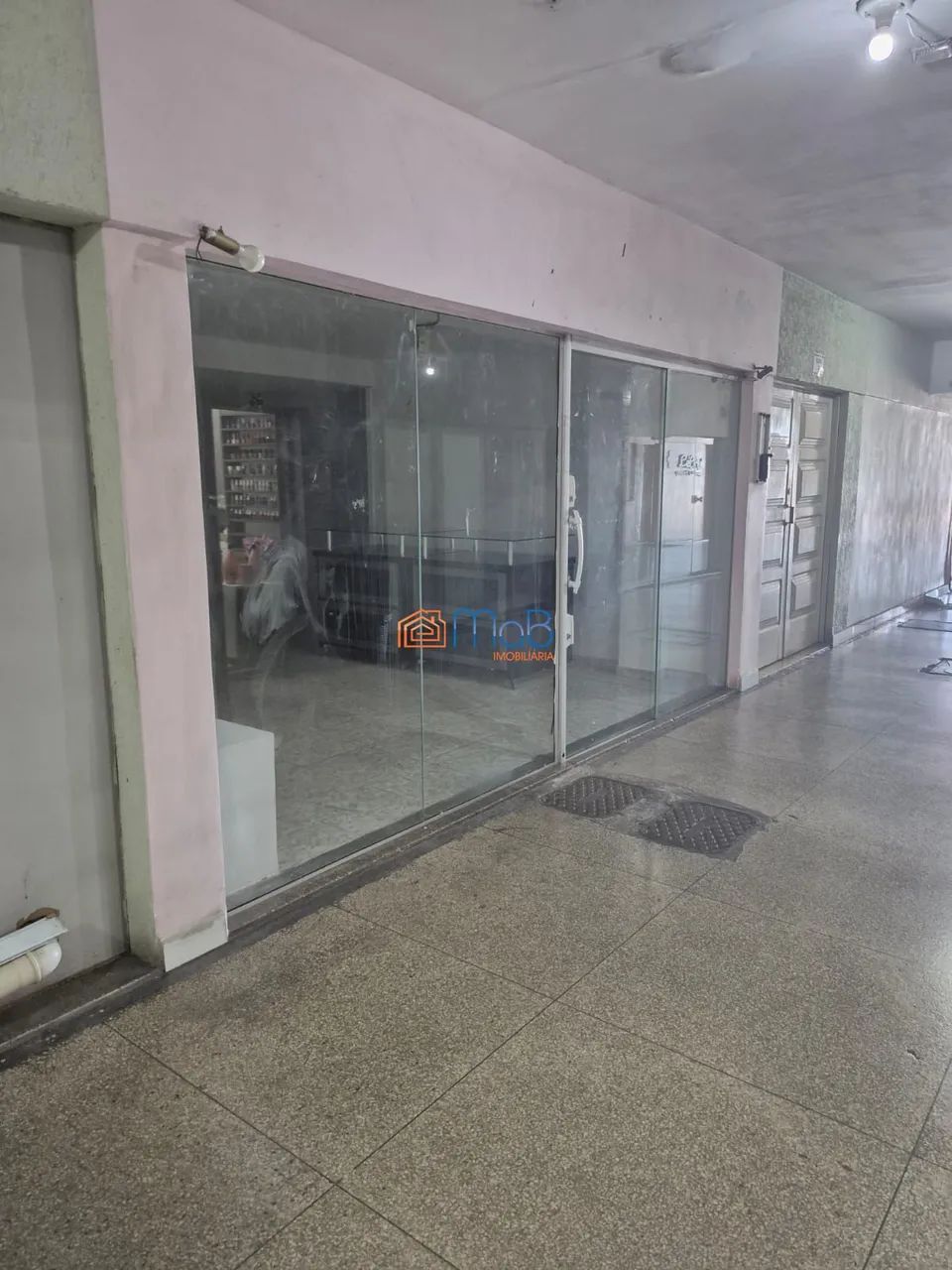 LOJA COMERCIAL À VENDA  CENTRO DE MACAÉ