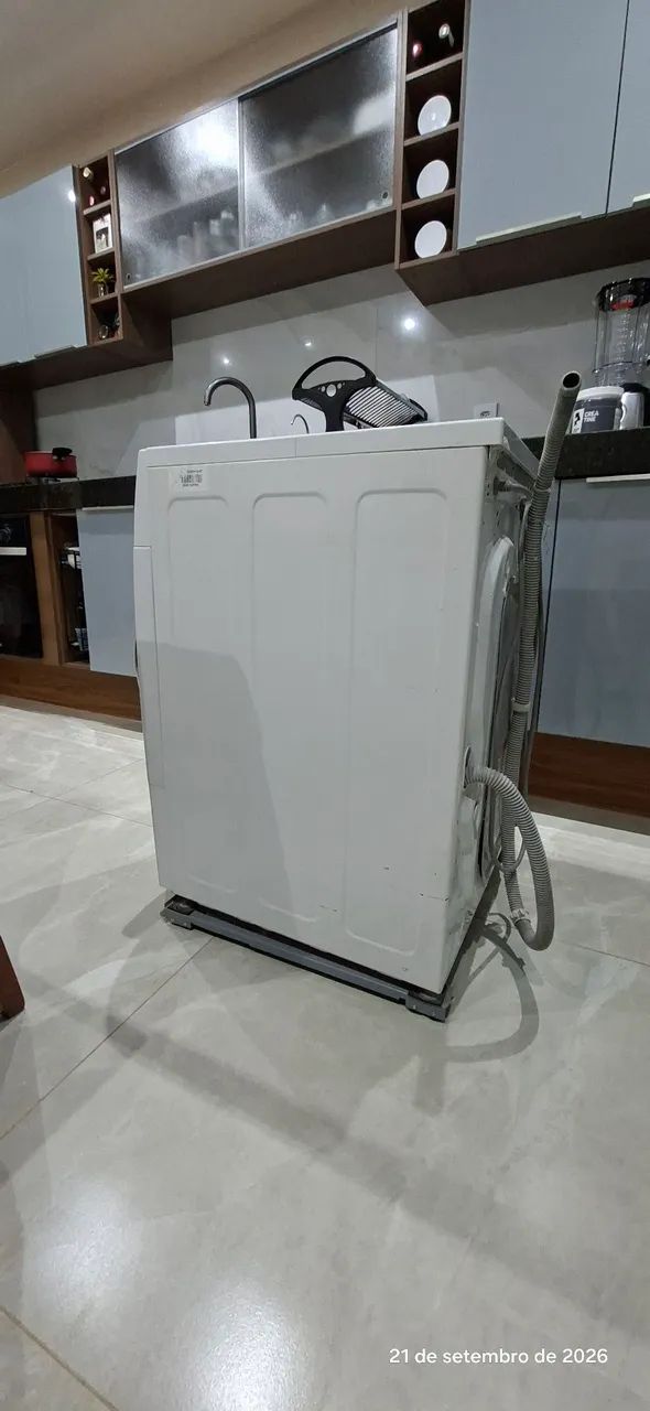 Lava e Seca LG WD-1410RD 127v com conversor 220v - Foto 4