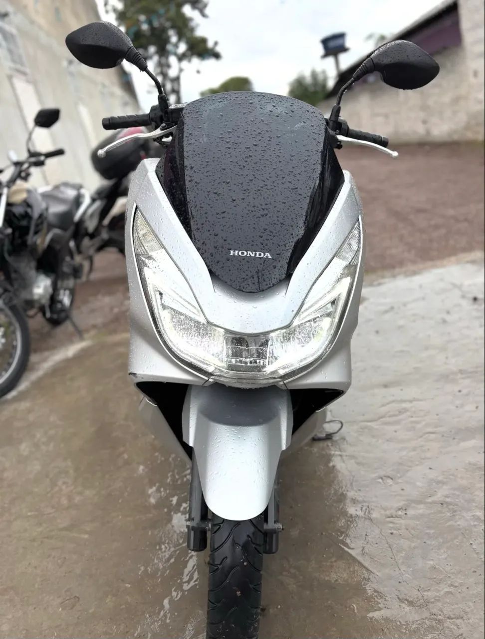 PCX 150 DLX / 2017