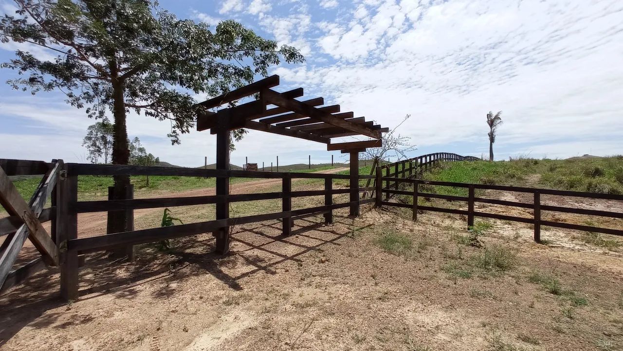chácara em Santo Antônio do Descoberto condomínio Goiás troca - Foto 2