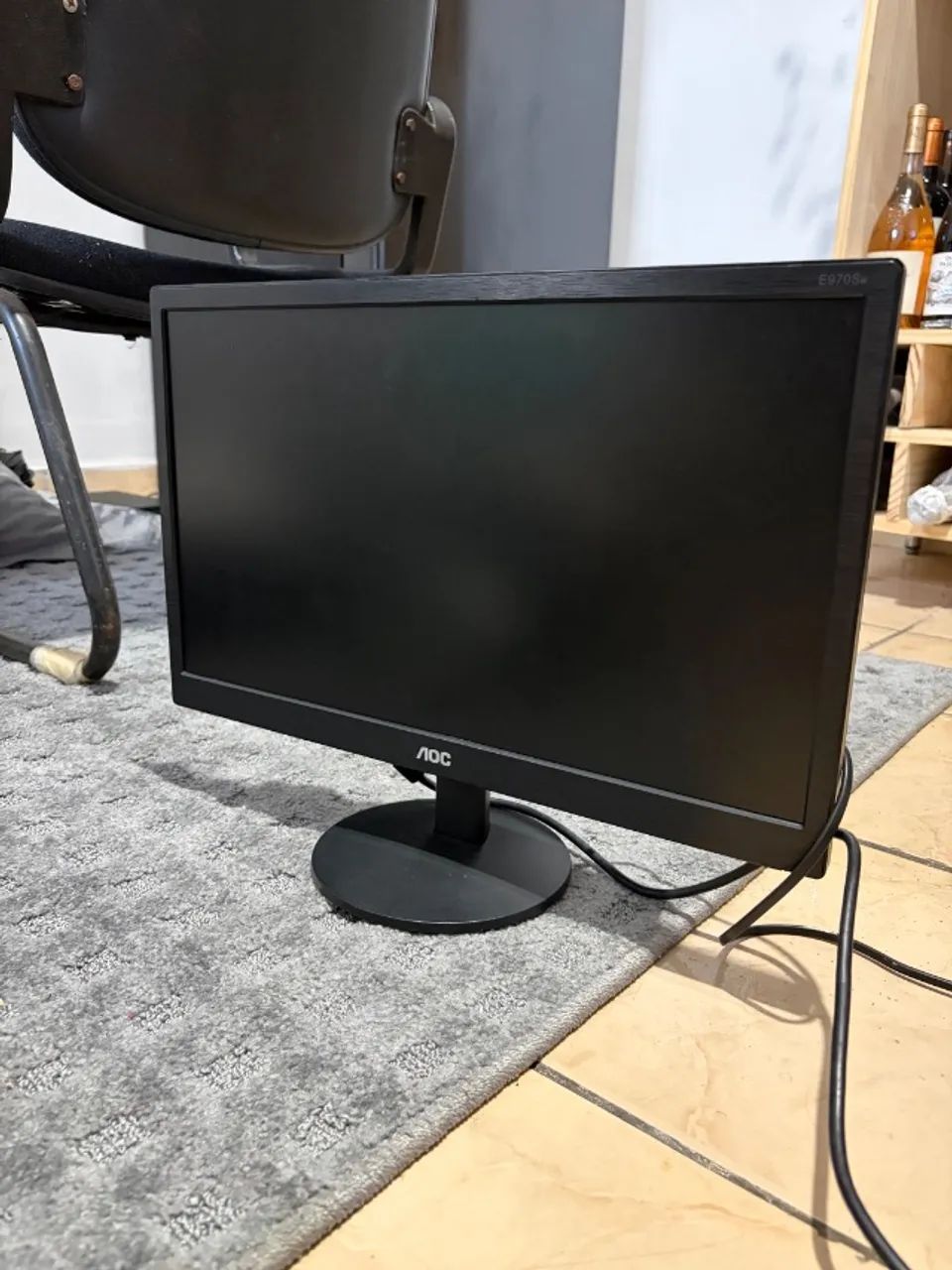 Monitor AOC 18.5" LED HD - E970swhnl  - Foto 4