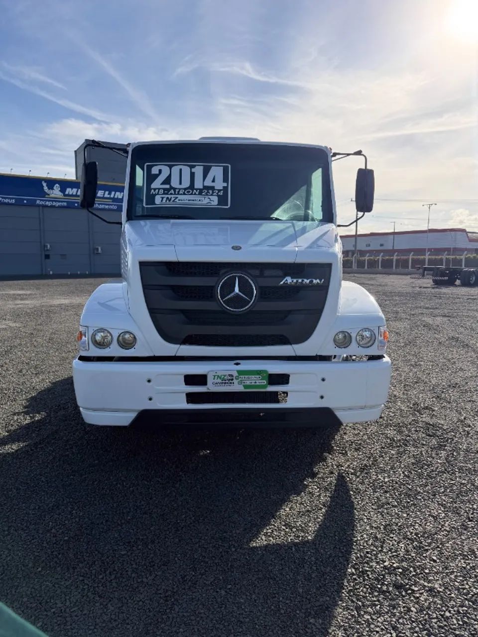  MERCEDES BENZ  ATRON-2324 6X2 2014  - Foto 2