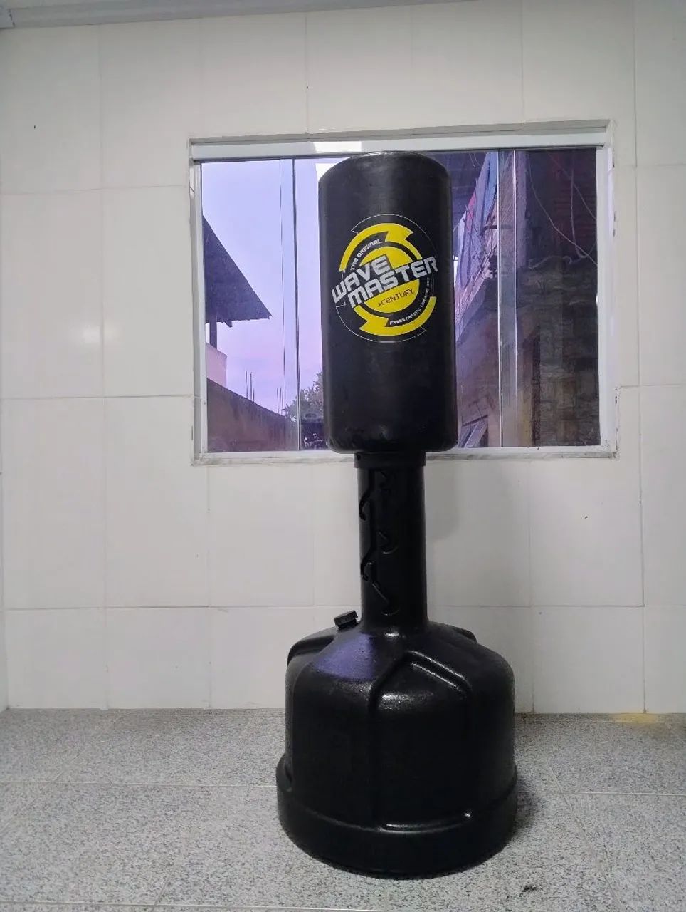 Torre de Pancada Century Wave Master 