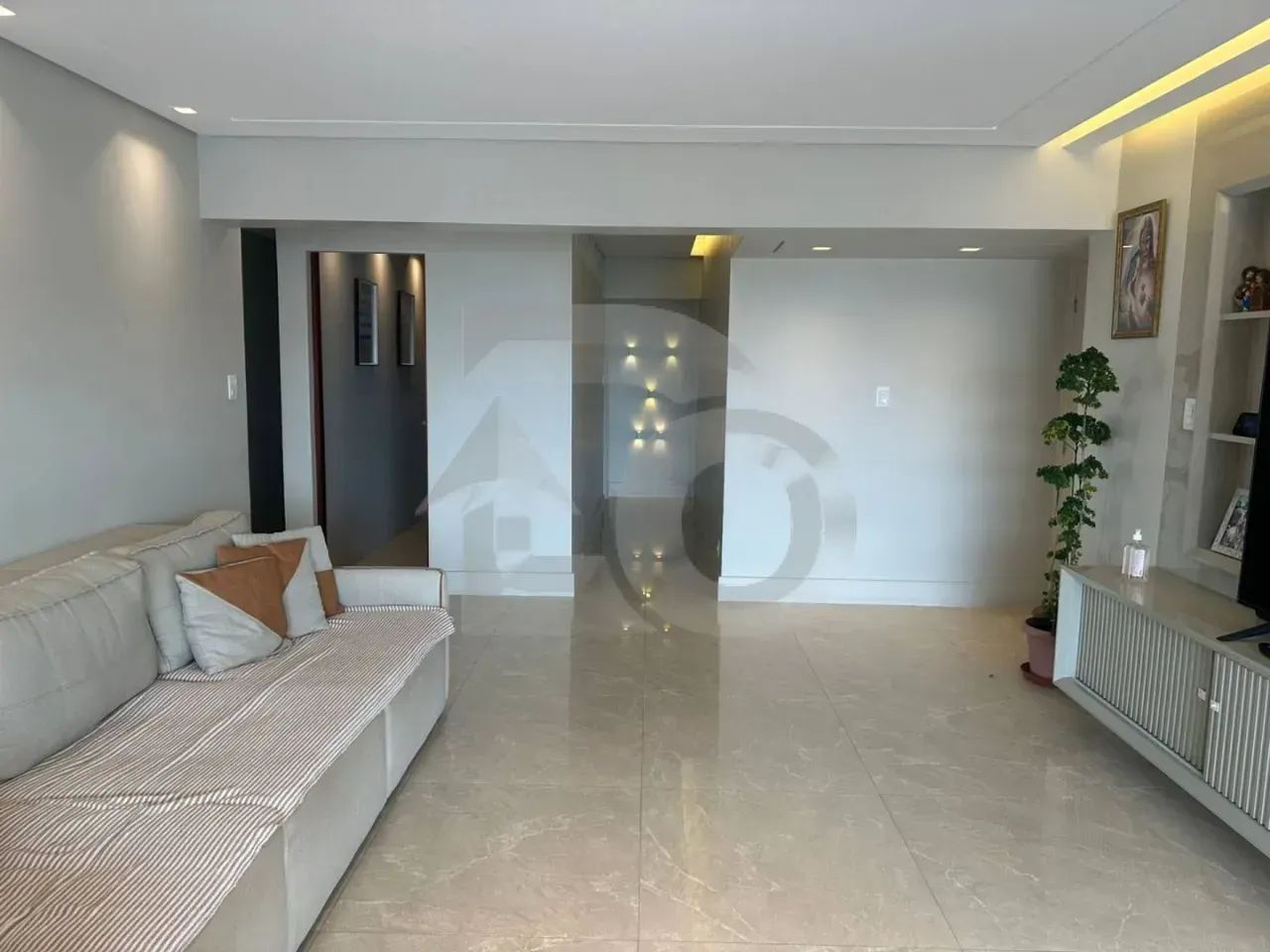Apartamento no Condomínio Pátio com 3 Quartos, sendo 1 Suíte - Foto 5