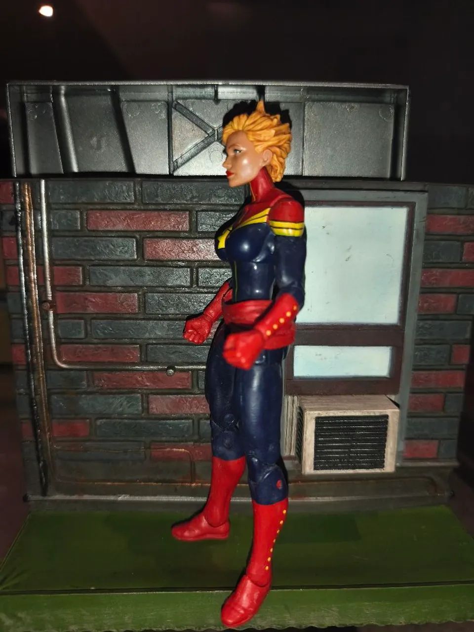 MARVEL LEGENDS/ CAPITÃ MARVEL - Foto 2