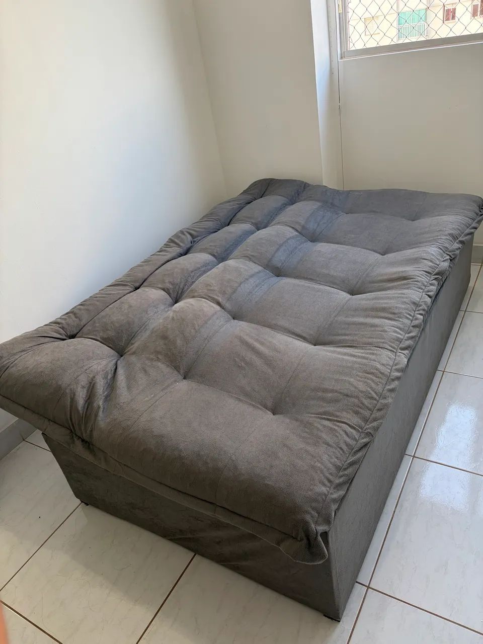 Sofá cama 3 lugares 