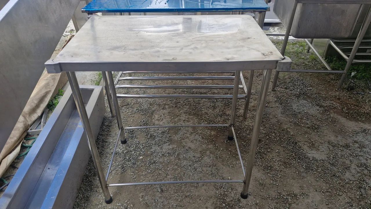 Mesa inox de apoio Pronta Entrega - Foto 2
