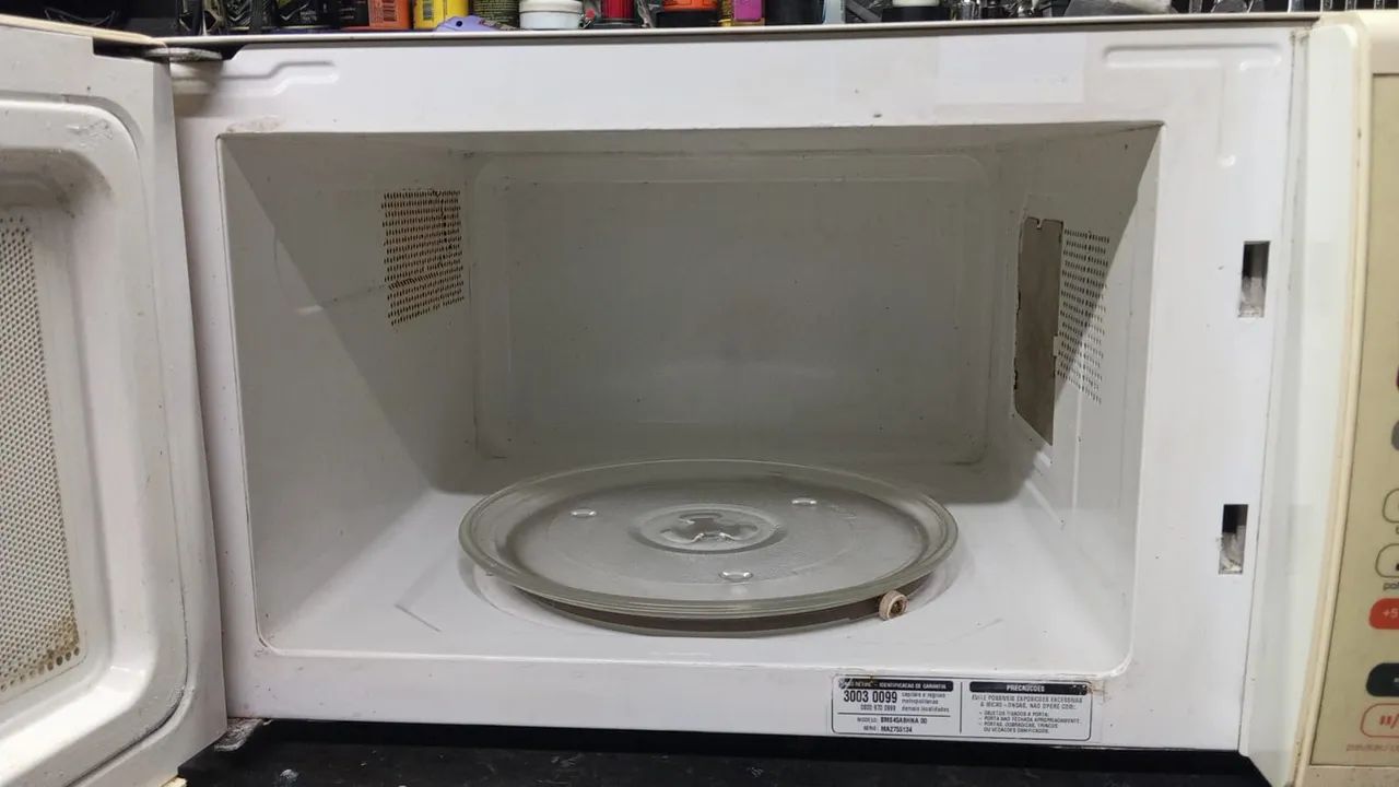 Micro-ondas 30 litros Brastemp - Foto 2