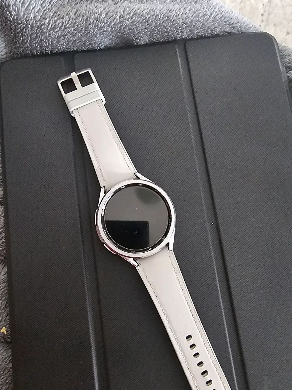 Galaxy watch classic 6 lte 47 mm