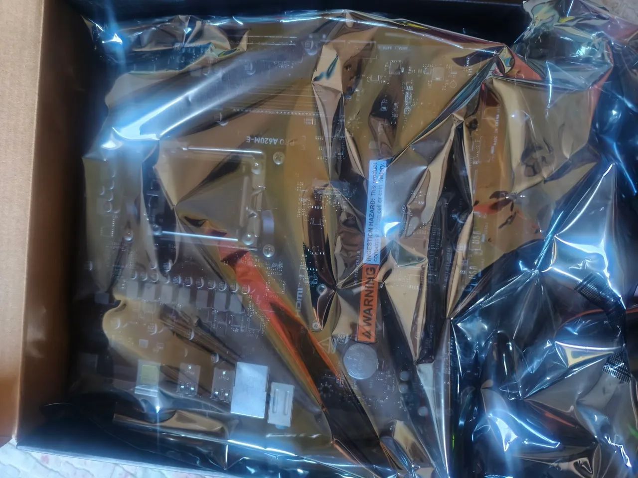 Placa Mãe MSI A620M-E Pro AM5 DDR5 NVMe - Com Caixa Espelho Cabo - Foto 2