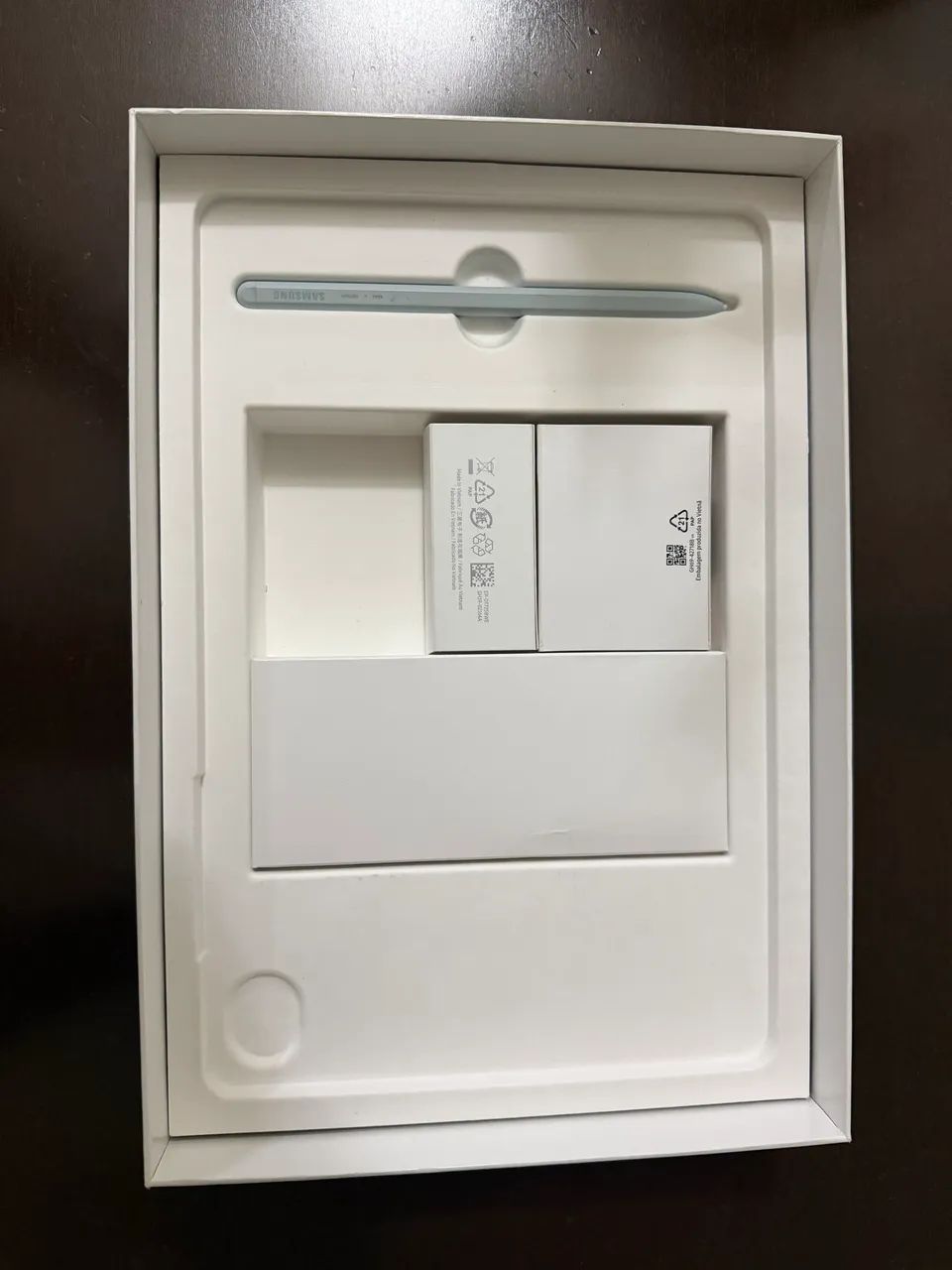 Vende-se Samsung Galaxy Tab S9 FE - Foto 3