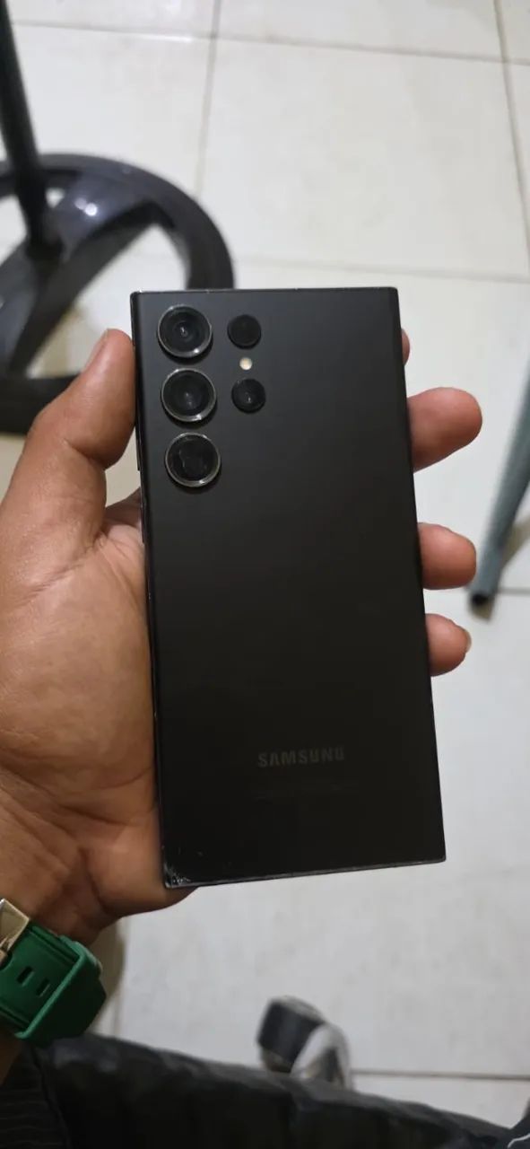 Troco ou vendo S23 Ultra em iPhone
