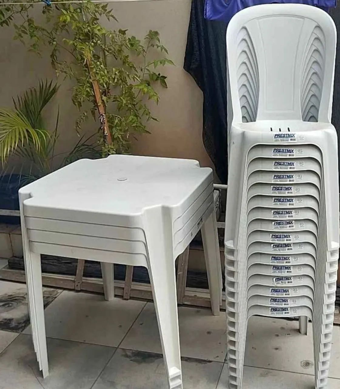 Cadeiras e Mesas novas de plástico, jogos de Mesas reforçado.  - Foto 4