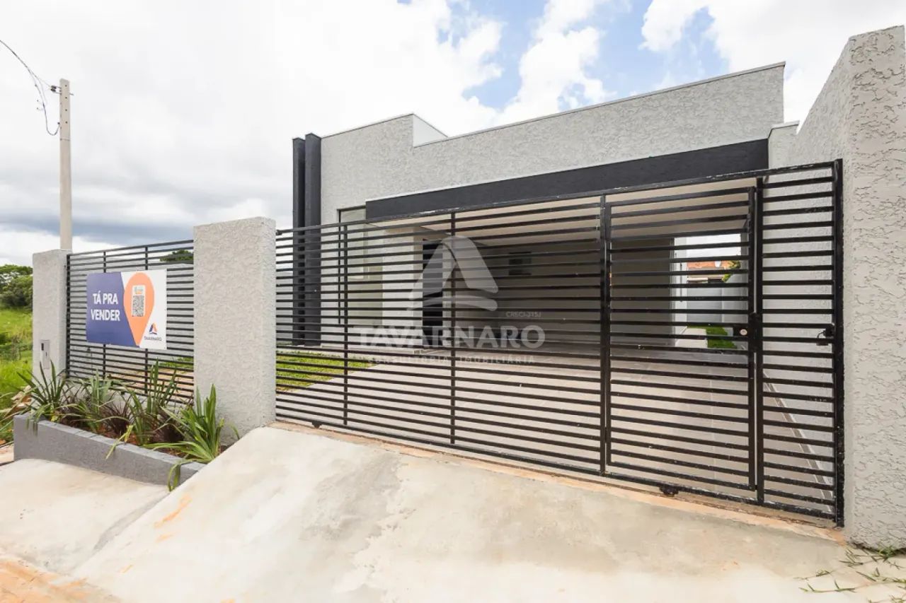 Casa Padrão em Ponta Grossa