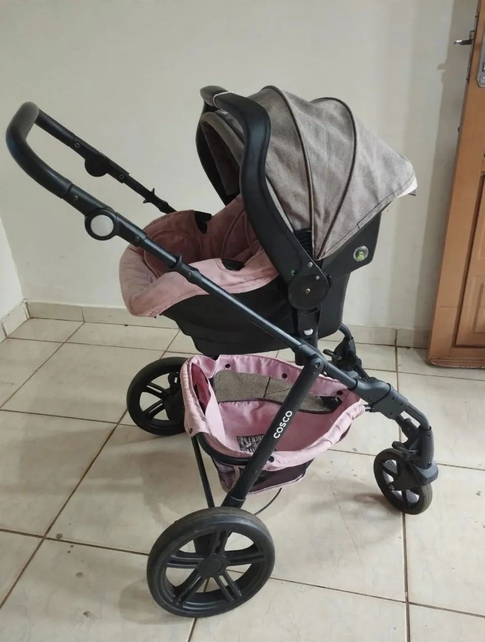Carrinho de bebê Cosco - Foto 3