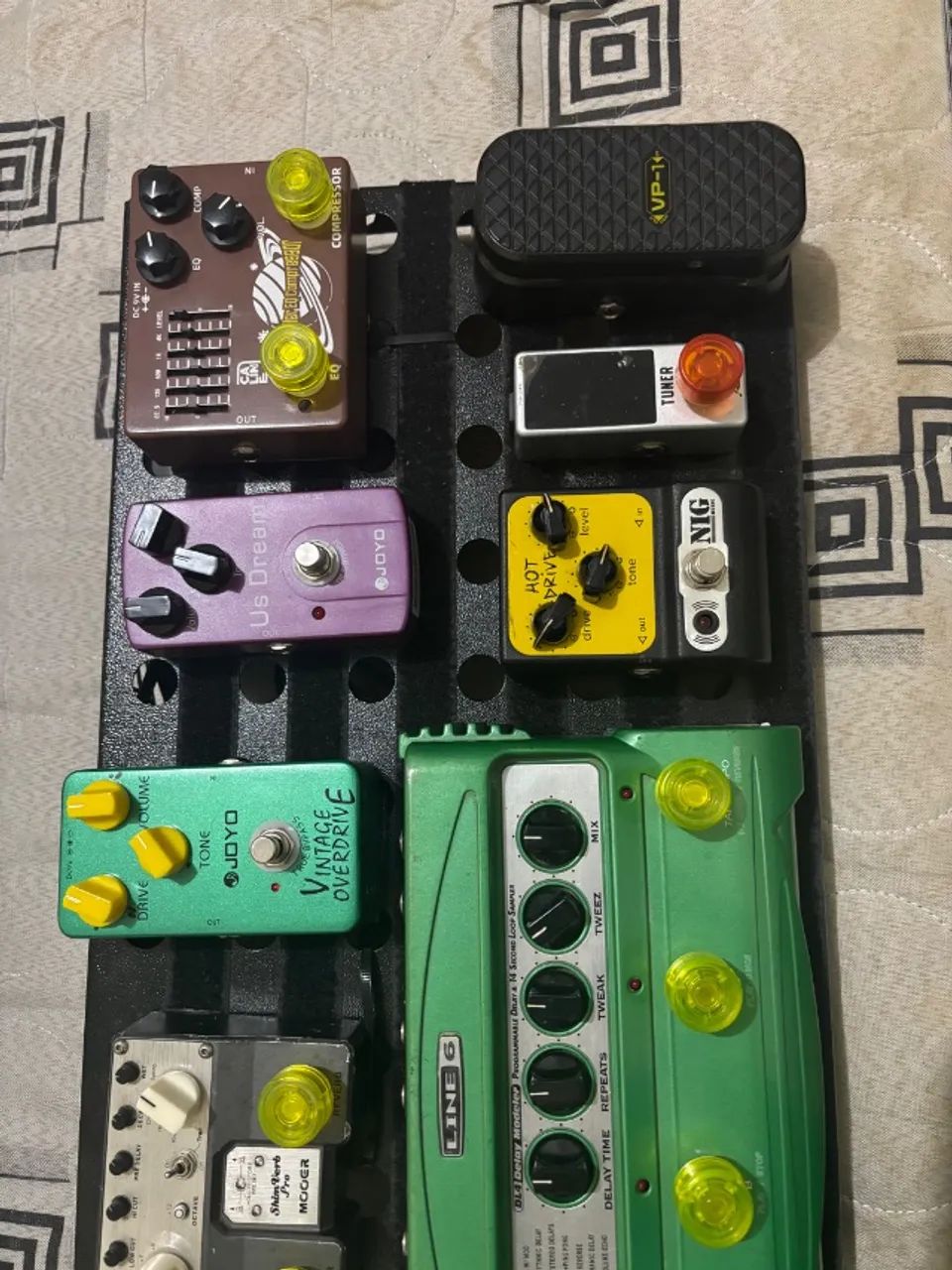 Pedal board + pedais