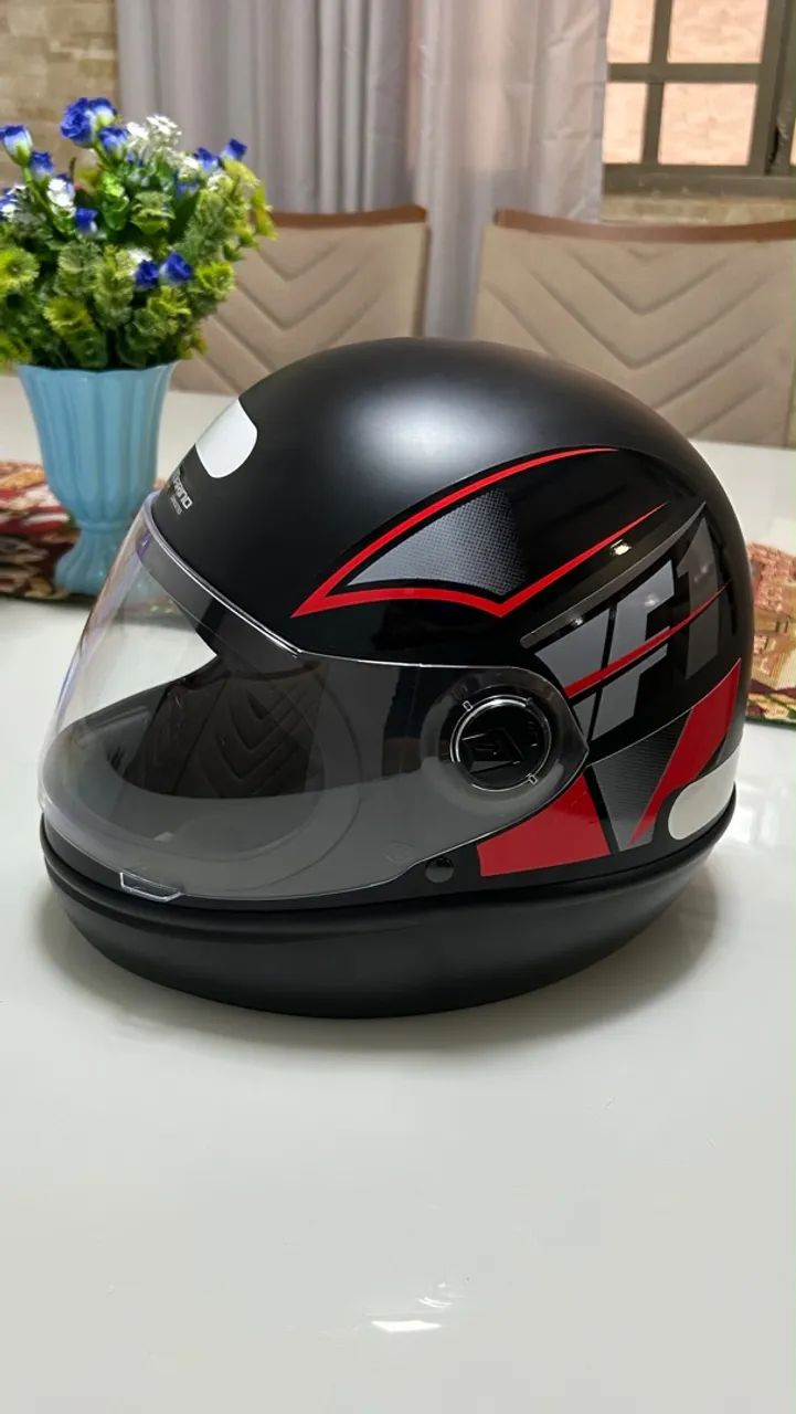 Capacete Taurus - Foto 2