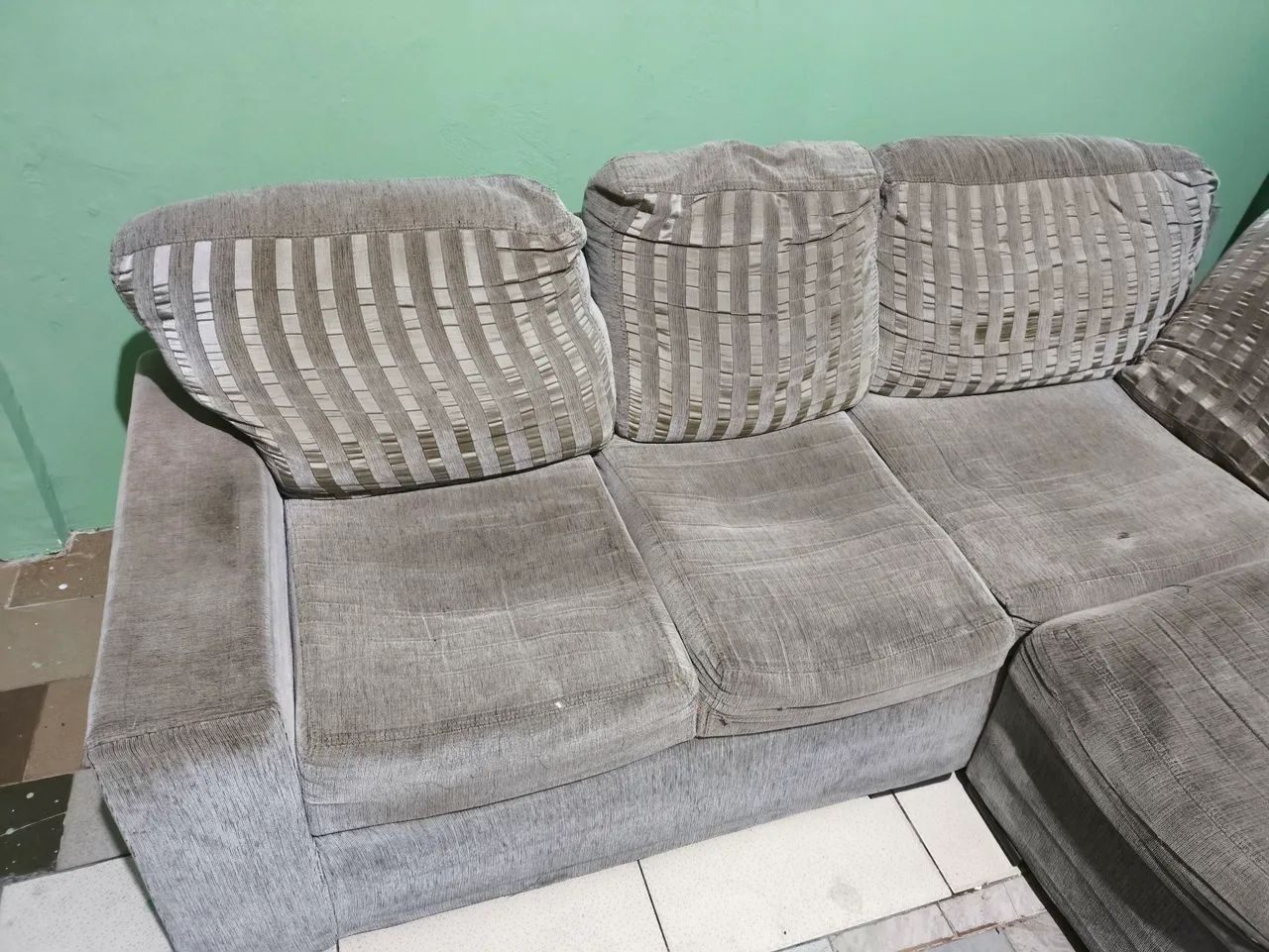 Vendo sofá modelo em L, em estado de uso! - Foto 3