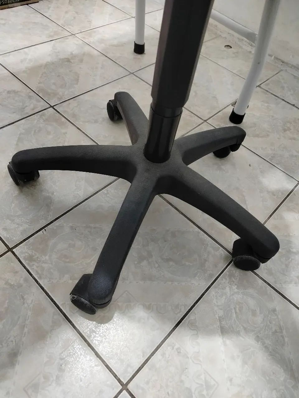 Maca de estética com mocho - Foto 4