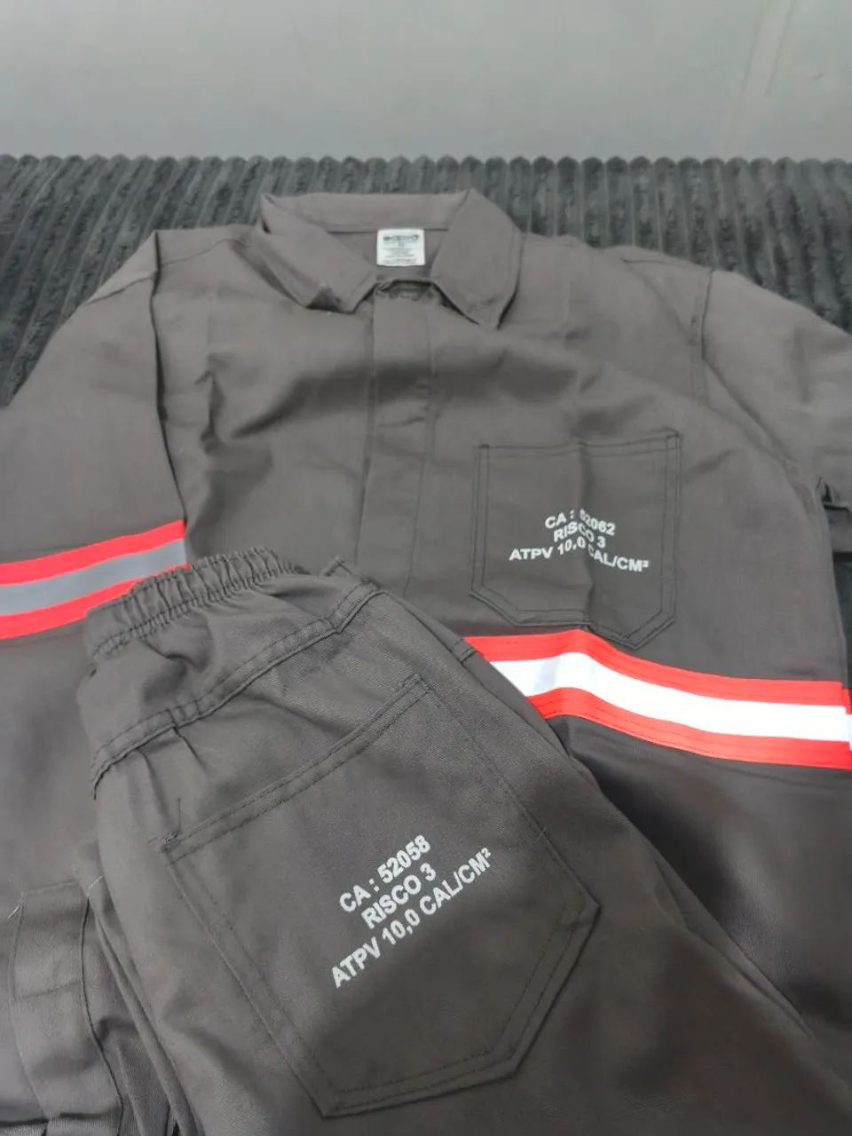 Uniforme eletricista anti chamas Risco 3 - Foto 4