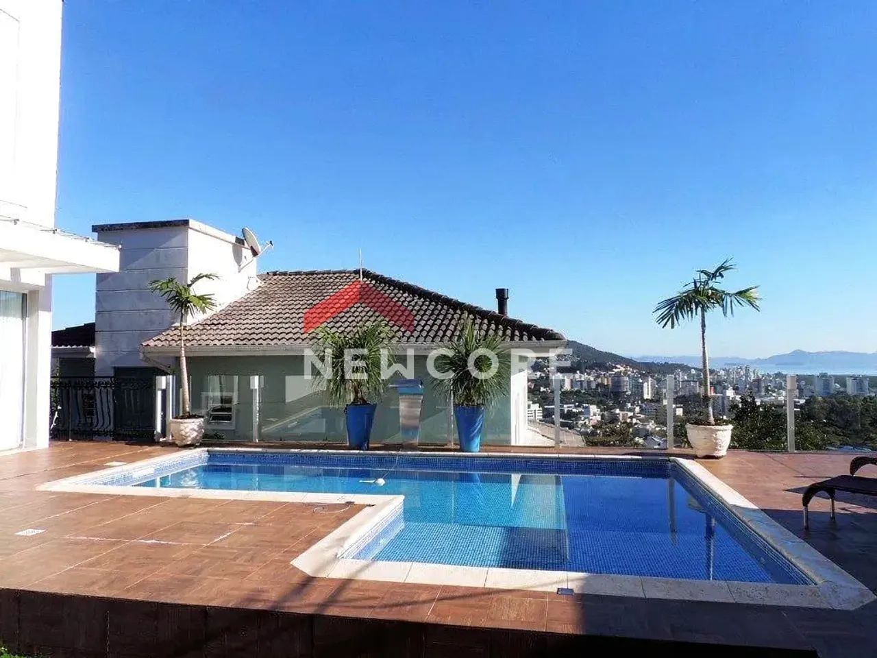 Casa em Rua Aracuã - Pantanal - Florianópolis/SC