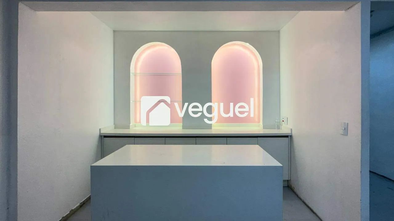 Casa de 455m² com 8 salas, 6 banheiros para alugar no Nova Campinas, Campinas/SP - Foto 2