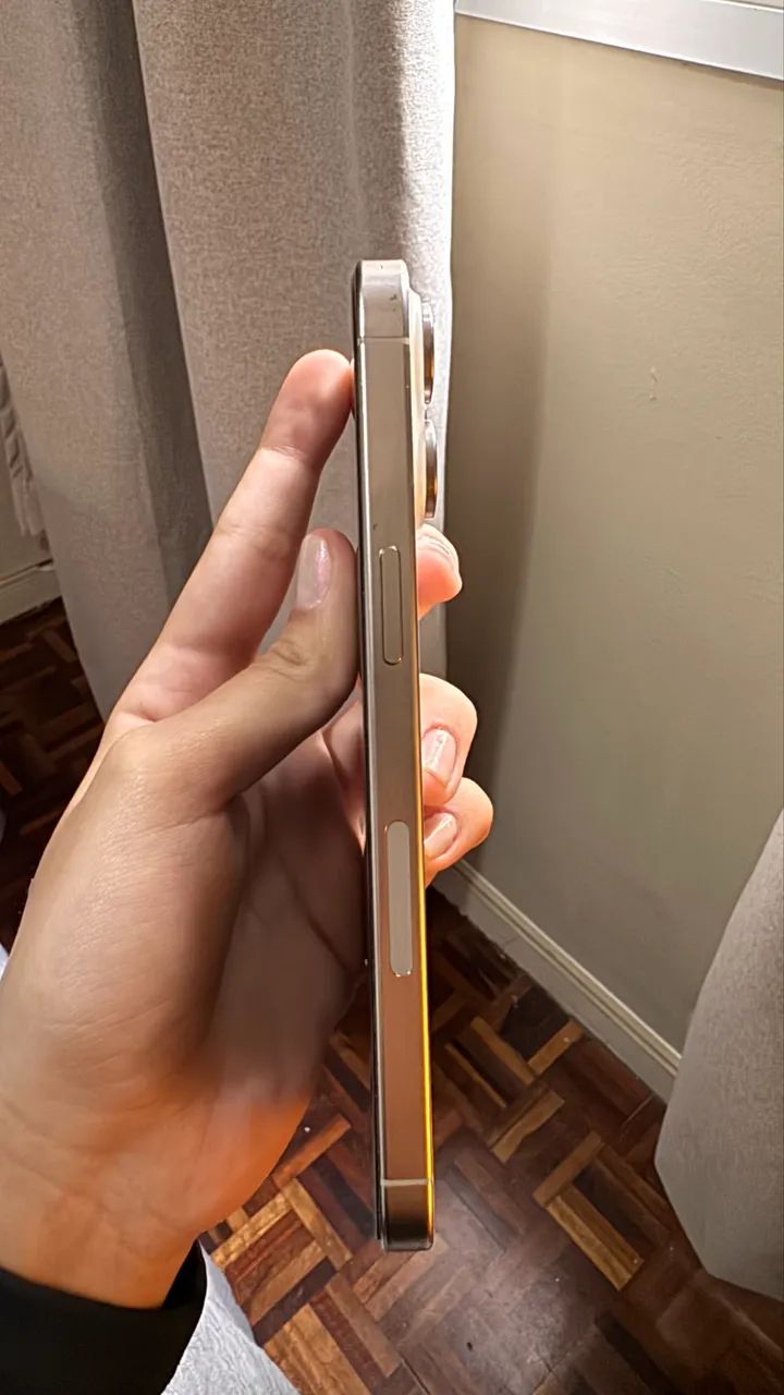 iPhone 15 Pro Max  - Foto 3