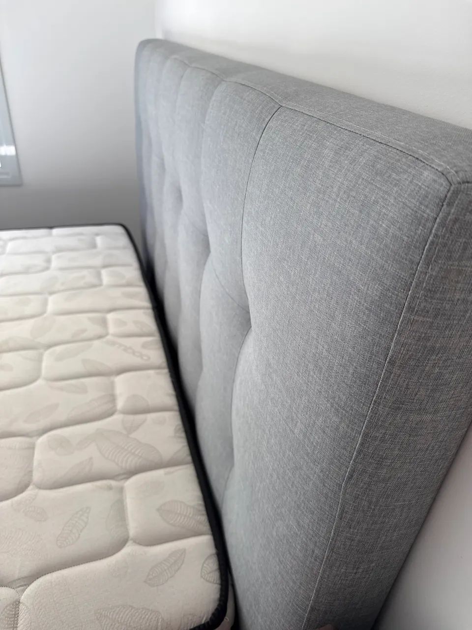 Cama completa/ colchão cabeceira e box - Foto 5