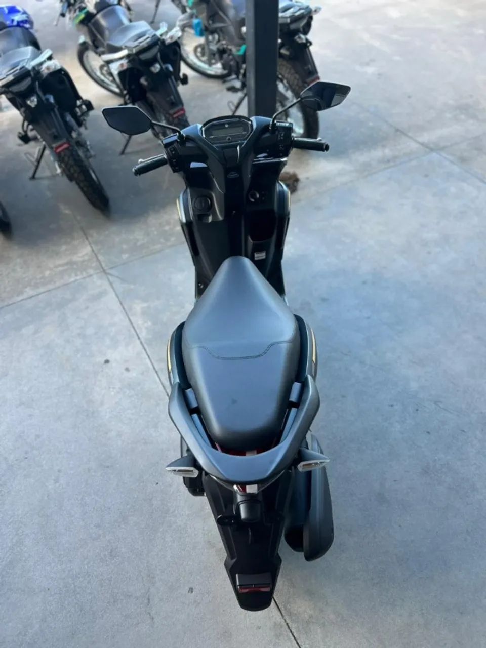 Fluo 125 Abs - Foto 2