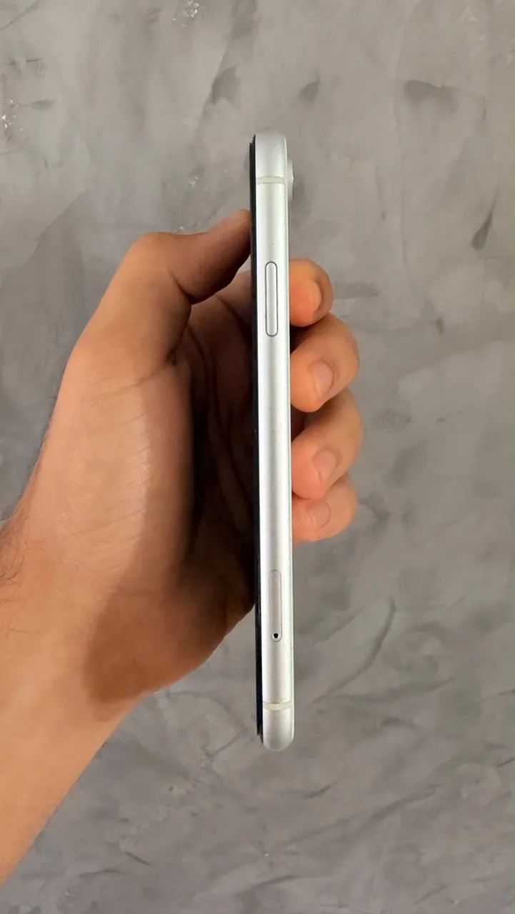 IPHONE XR 64GB  - Foto 4