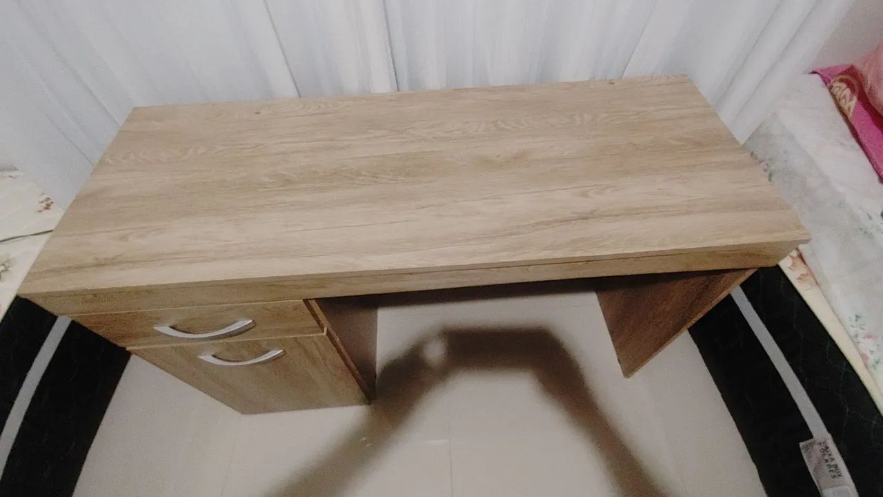 Escrivaninha com Cadeira giratória - Foto 2