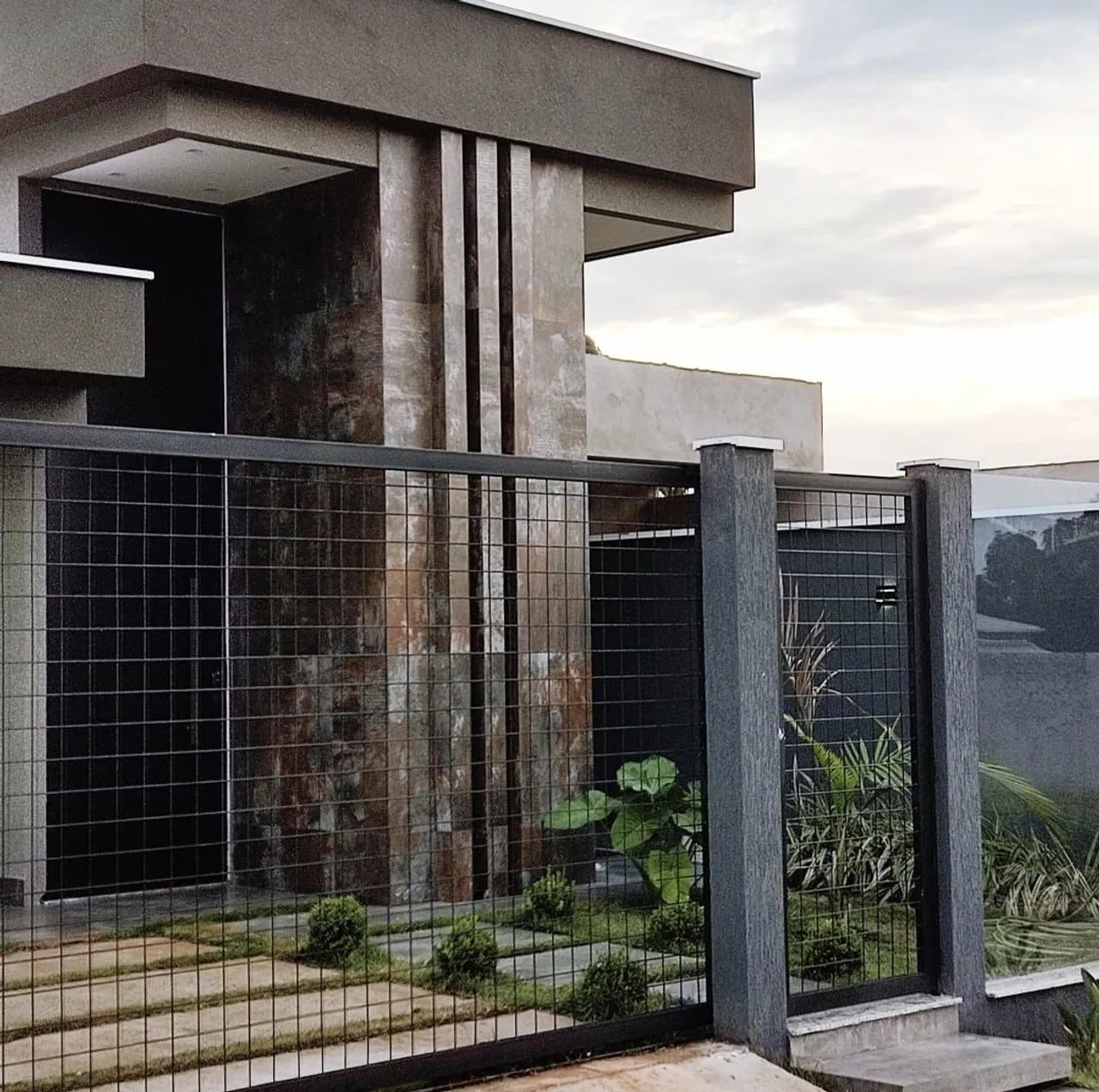 Casa moderna em Arniqueiras 