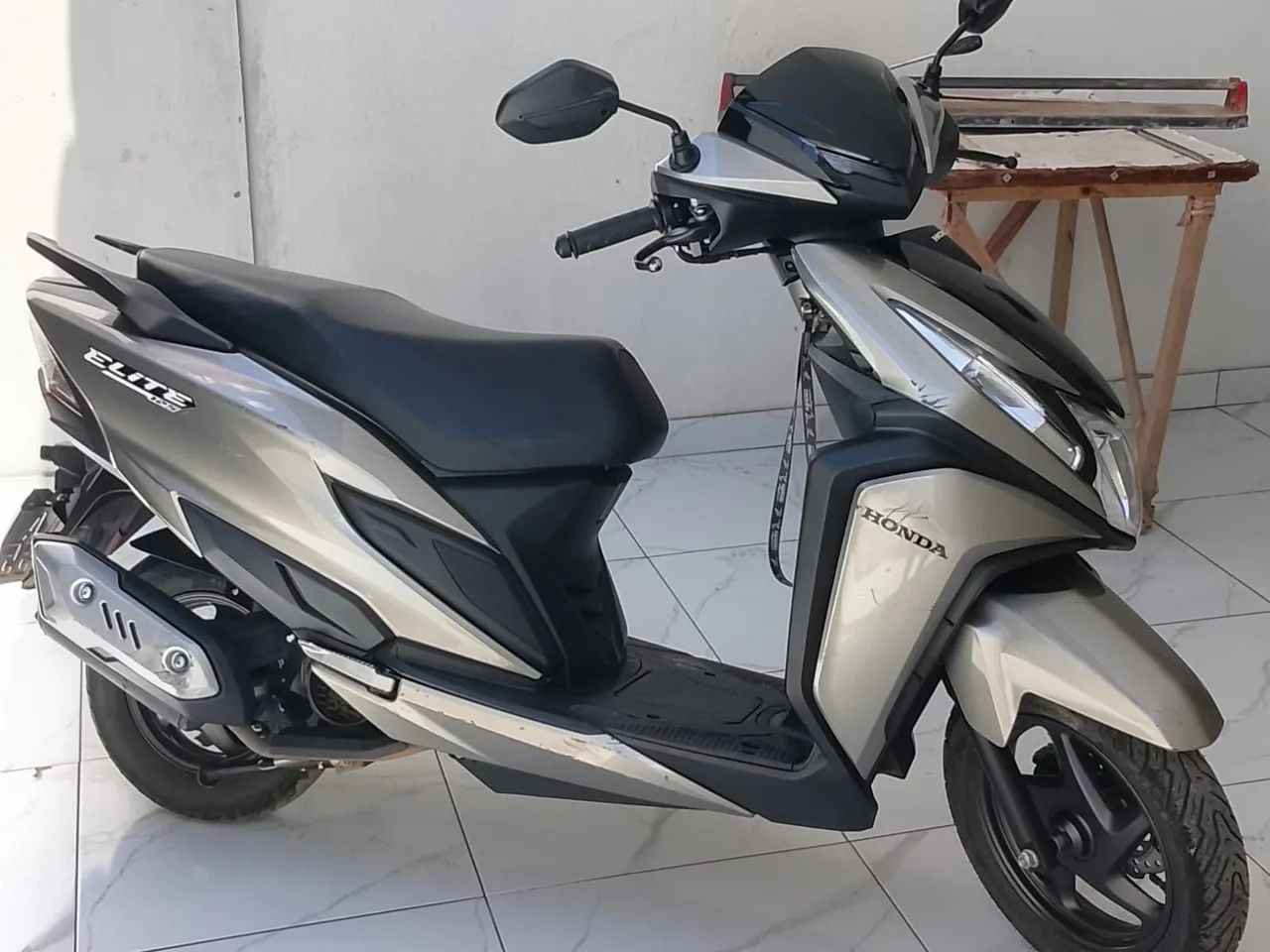 Honda Elite 2025 - Foto 2