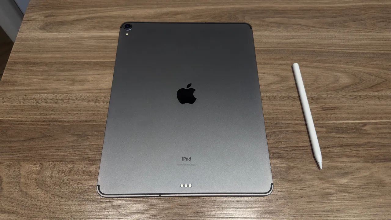iPad Pro 12,9? 256GB Cinza Espacial + Apple Pencil (2ª Geração) | Impecável - Foto 2