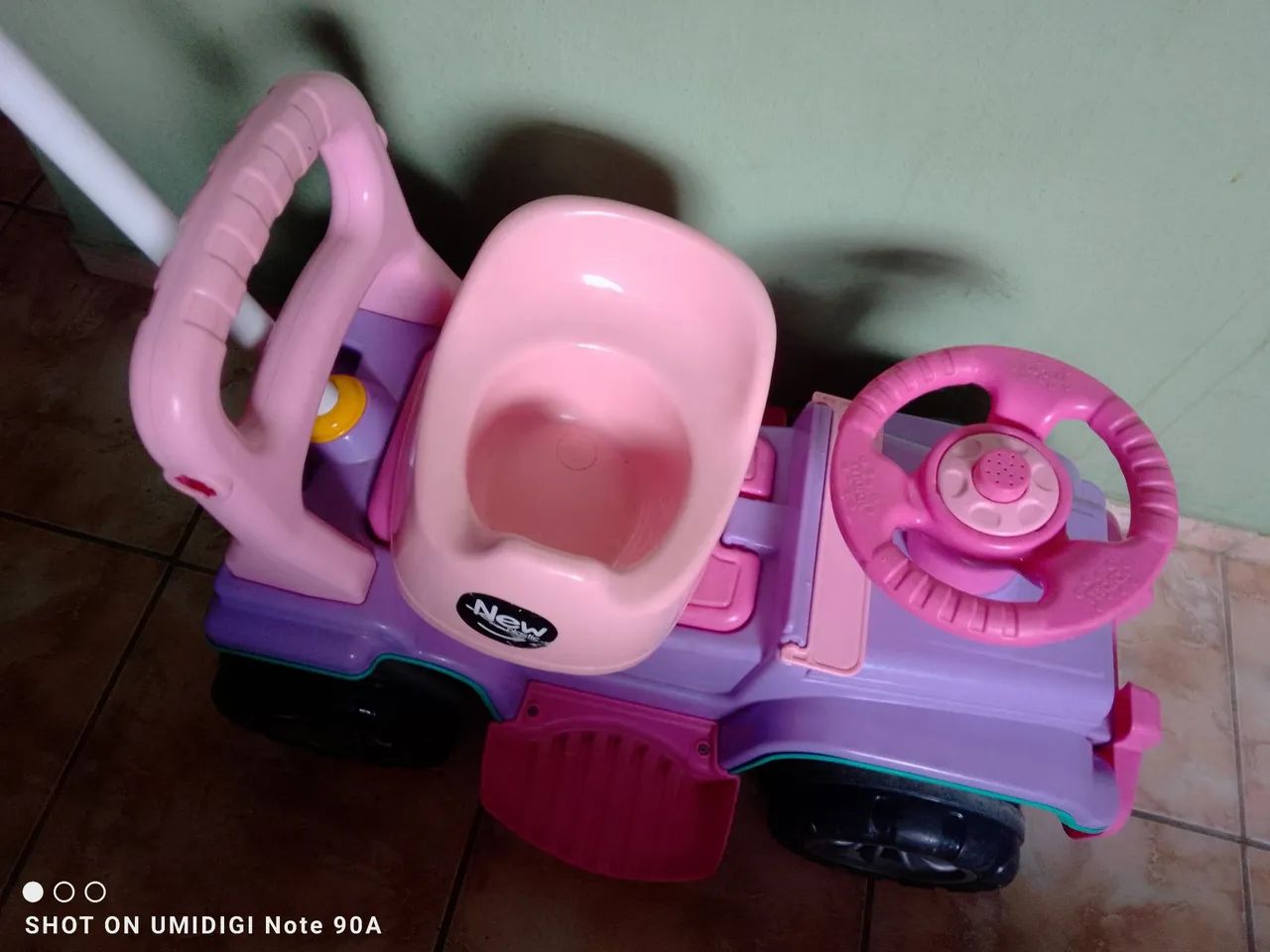 Carrinho de Criança/ Pinico Feminino 