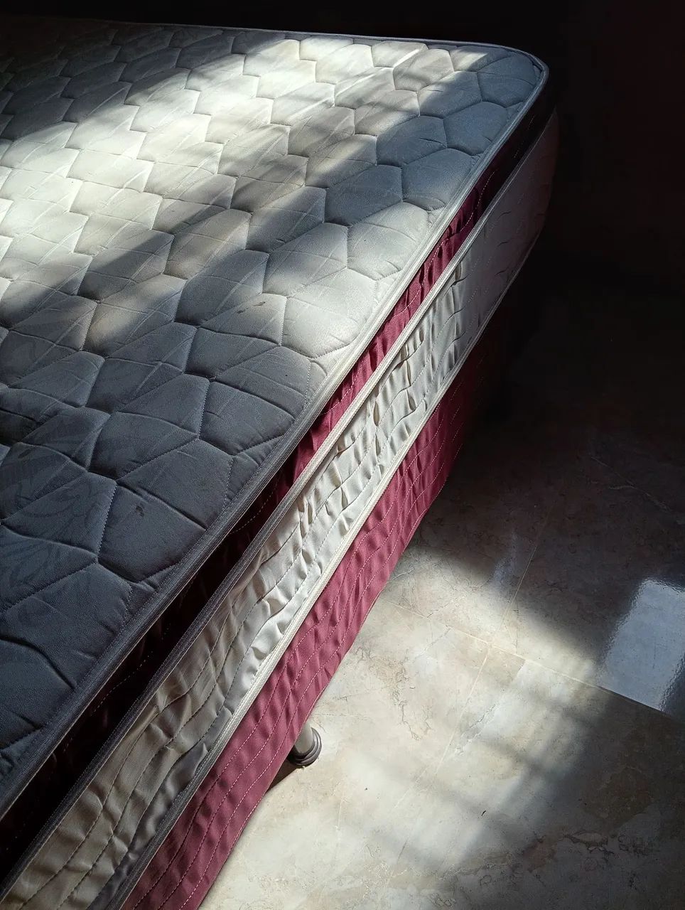 Cama box casal conjugada 