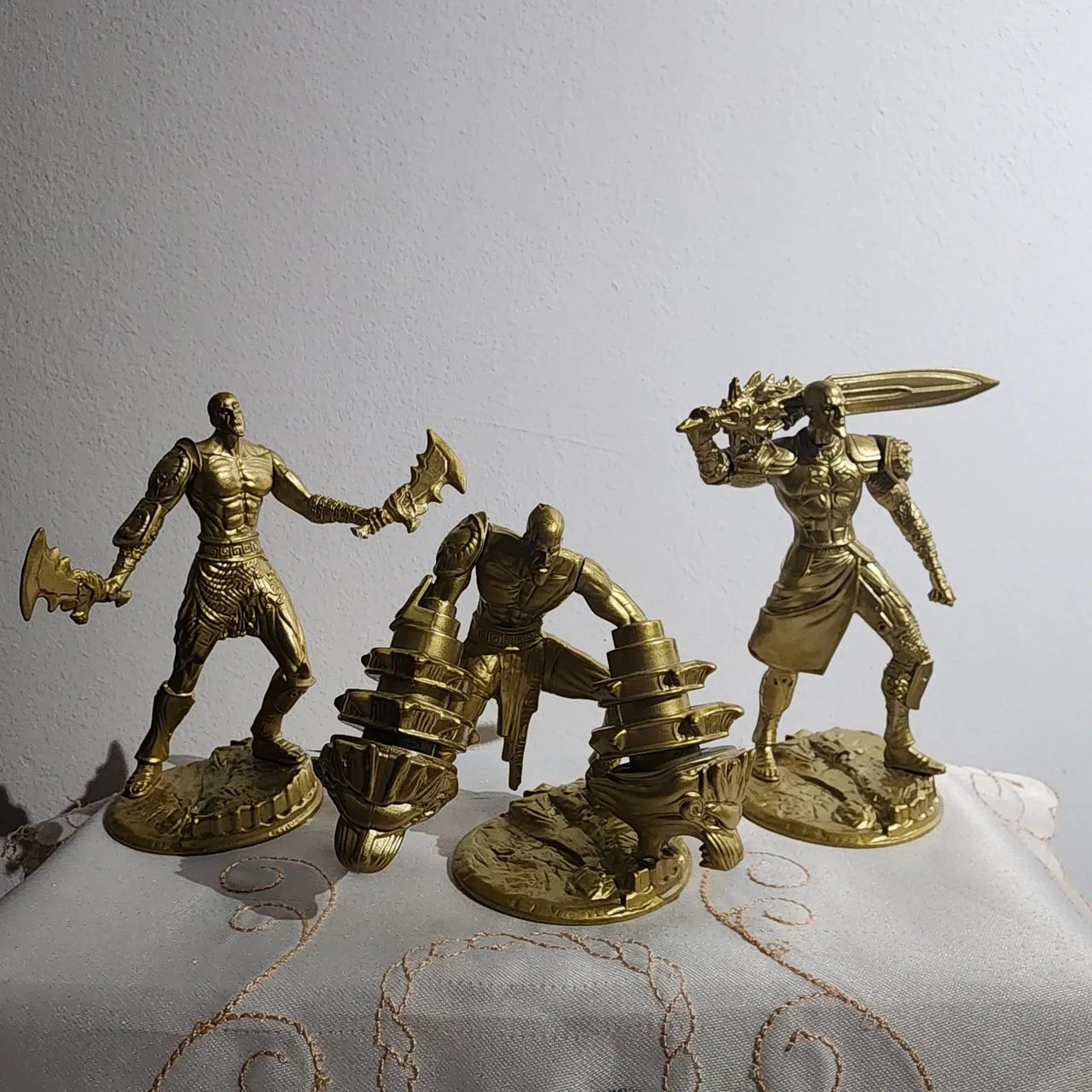 Kit Estatuetas God Of War Páscoa 