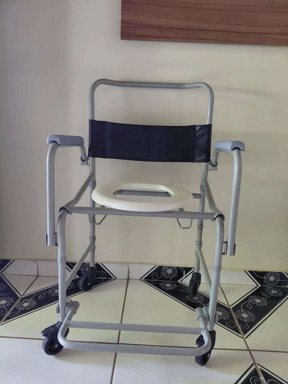 Cadeira de roda  - Foto 3