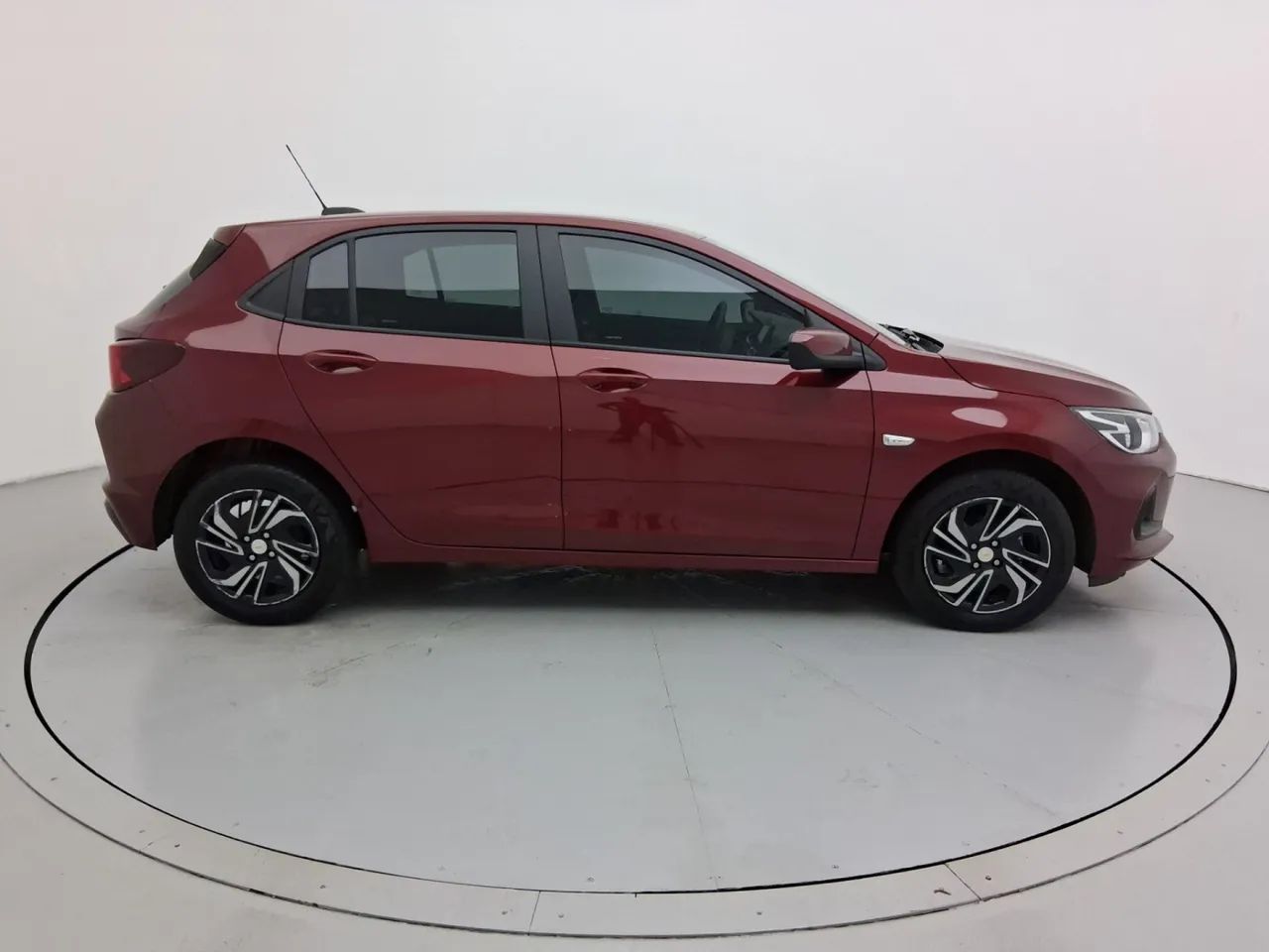 Chevrolet Onix Hatch LT 1.0 12V Flex Mec. 4P, foto 6 de 18