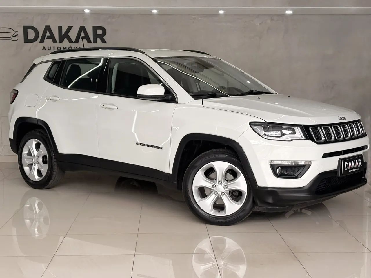 Jeep Compass Longitude 2.0 4X2 Flex 16V Aut. 2017 - Foto 4