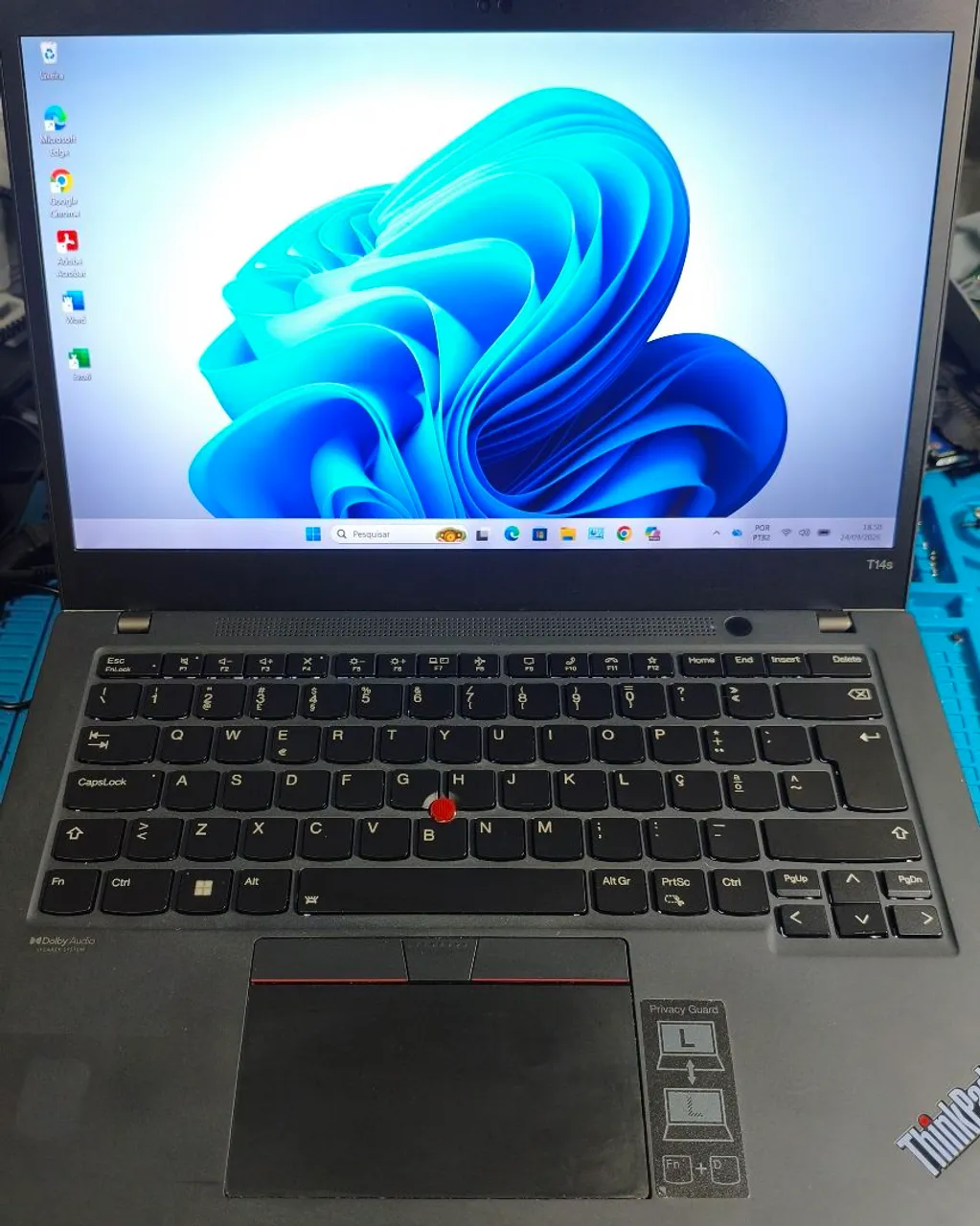 MacBook Pro 2020 - Intel Core i7 / 16GB RAM / 512GB SSD MacBook Pro 2020 - Intel Core i7 / 16GB RAM / 512GB SSD