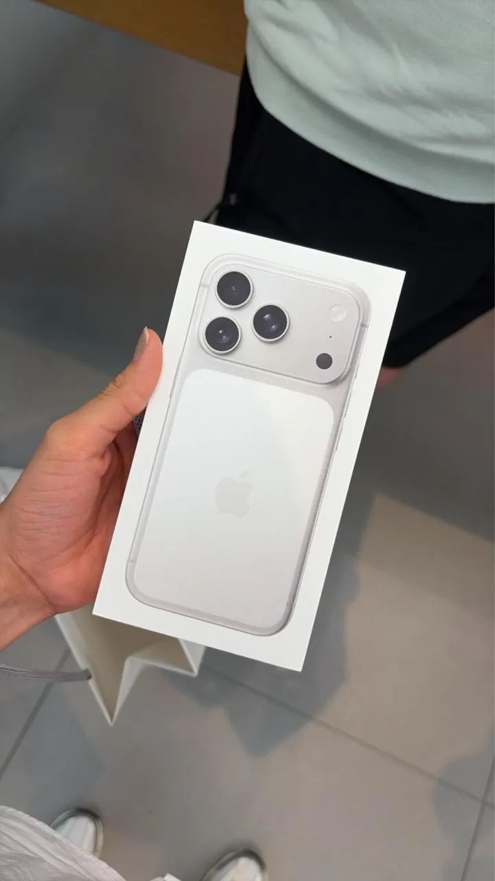 iPhone 17 Pro| 1Tb | Branco - NOVO