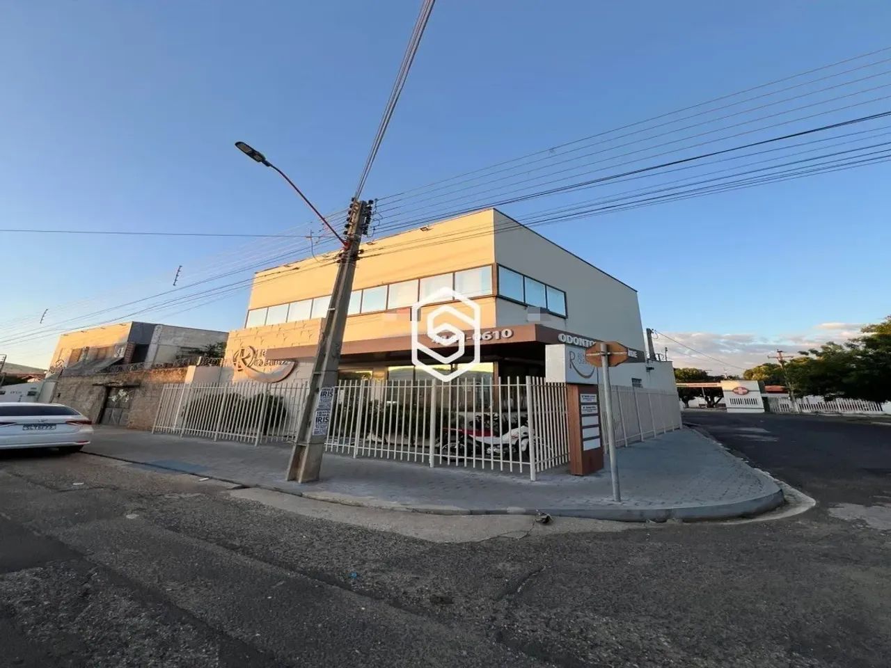 SALA COMERCIAL NA RUA. PRIMEIRO DE MAIO - MARQUÊS