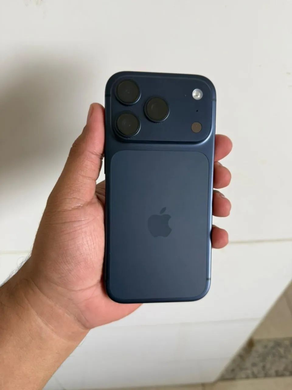 Iphone 17 Pro 256gb - Deep Blue - Celulares e Smartphones - São