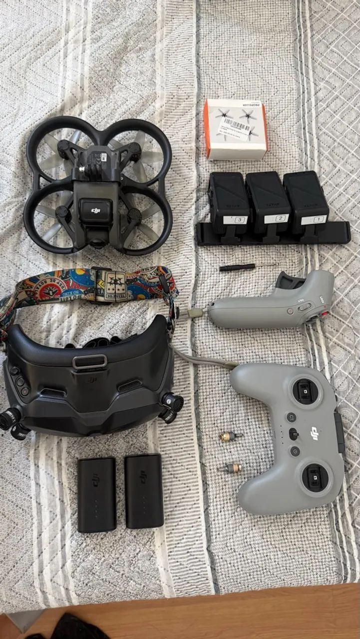 ? Kit DJI Avata FPV - Completo com Drone, Óculos, Controles e 3Baterias - Foto 2