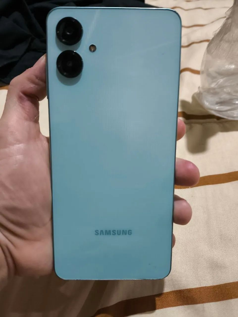 Samsung A06 - Foto 2