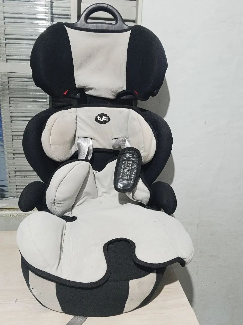 Vendo uma cadeira de bebê 