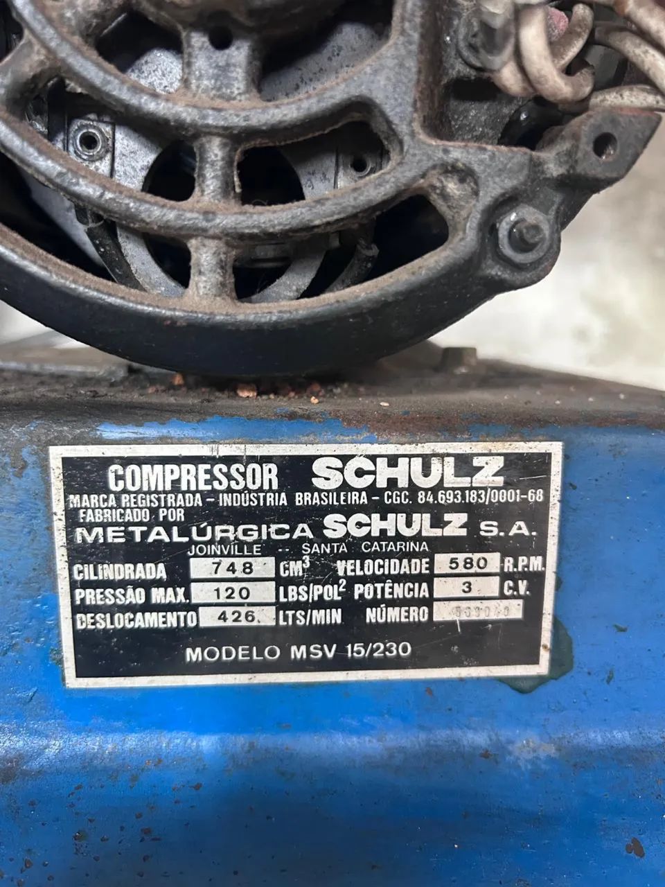 Compressor schulz  15 pés  230 litros  motor 3 cv - Foto 2